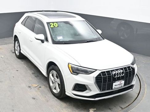 Used 2020 Audi Q3 2.0T Premium AWD/4WD image 27