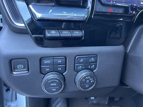 Used 2024 Chevrolet Silverado 1500 High Country w/ Technology Package image 25