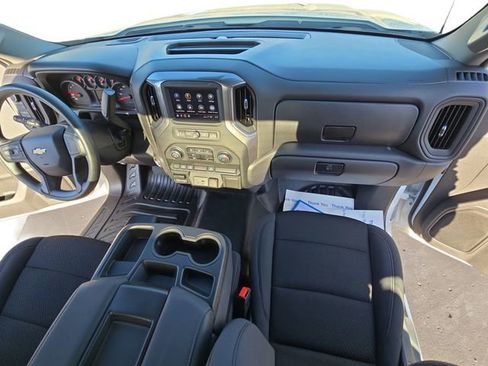 Used 2025 Chevrolet Silverado 1500 W/T w/ WT Value Package image 13
