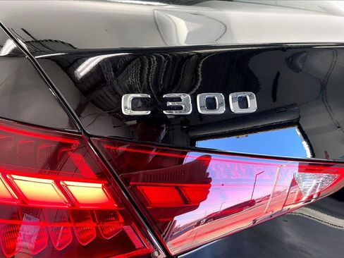 Used 2025 Mercedes-Benz C 300 C 300 image 9