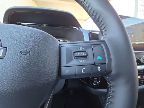 New 2026 Nissan Pathfinder SV image 12