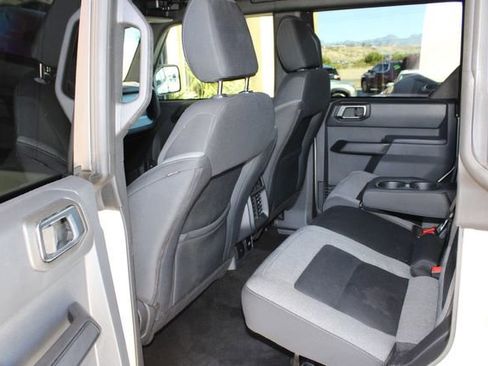 Used 2025 Ford Bronco Big Bend image 32