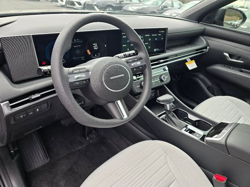 New 2025 Hyundai Santa Cruz SE image 15