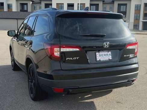 Used 2021 Honda Pilot Black Edition image 7