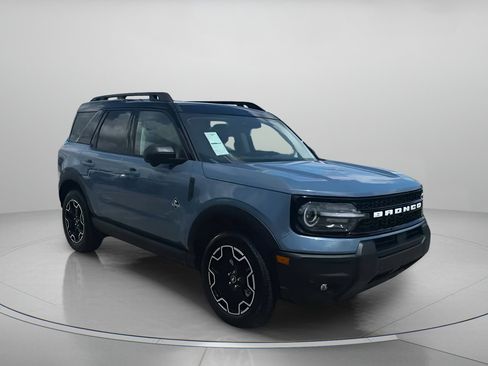 New 2025 Ford Bronco Sport Outer Banks w/ Outer Banks Tech Package+ image 3