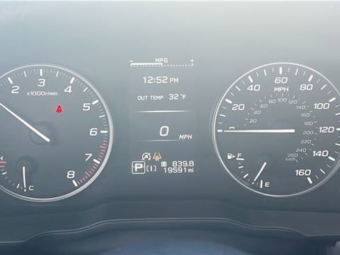 Certified 2024 Subaru Crosstrek 2.0i Premium image 19