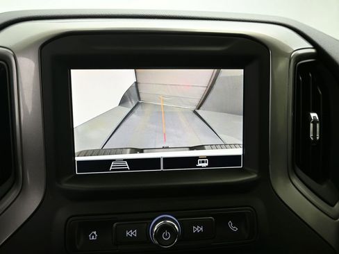 Used 2025 Chevrolet Silverado 3500 W/T image 11