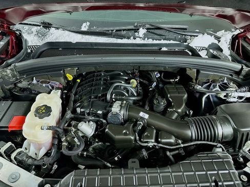 Certified 2024 Jeep Grand Cherokee Altitude image 41