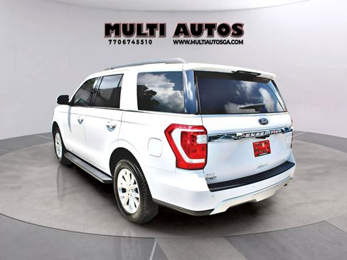 Used 2020 Ford Expedition XLT image 5