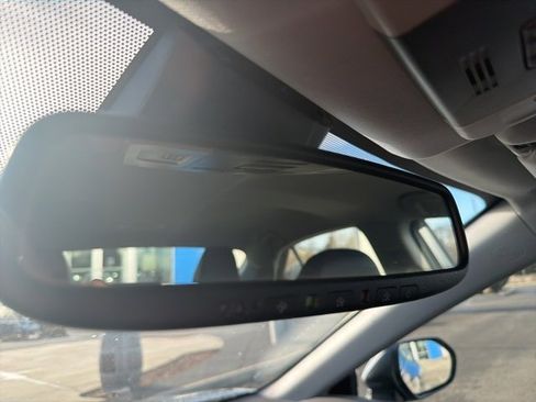 Used 2023 Toyota Camry XLE image 33