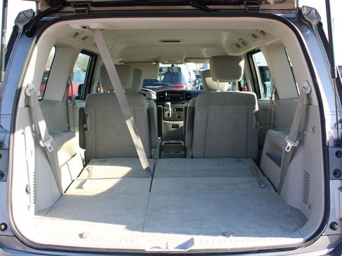 Used 2014 Nissan Quest S image 10