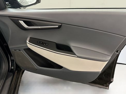 Used 2024 Kia EV6 Wind w/ Wind Technology Package image 34