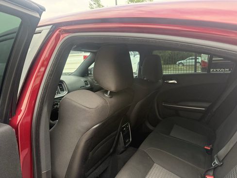 Used 2020 Dodge Charger Scat Pack w/ Navigation & Travel Group RWD image 12