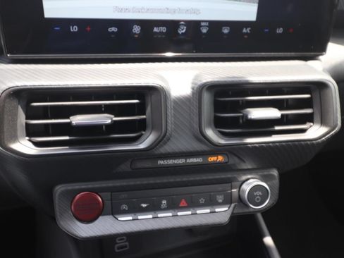 Certified 2025 Ford Mustang Coupe RWD image 19