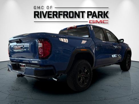 New 2025 GMC Canyon Elevation w/ Convenience Package image 3