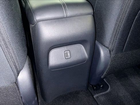 Used 2024 Nissan Sentra SV w/ All-Weather Package FWD image 31