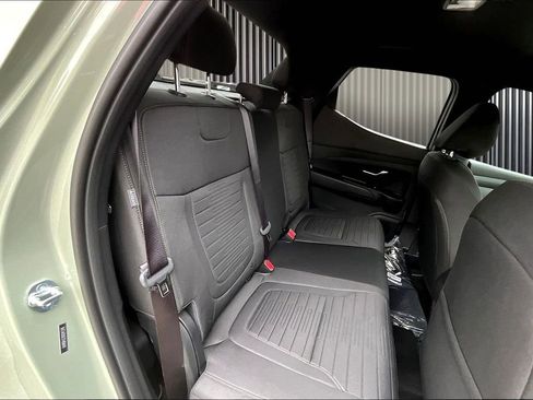 New 2026 Hyundai Santa Cruz SE FWD image 11