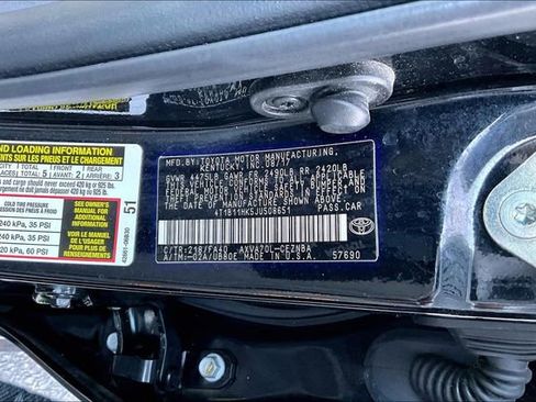 Used 2018 Toyota Camry LE image 14