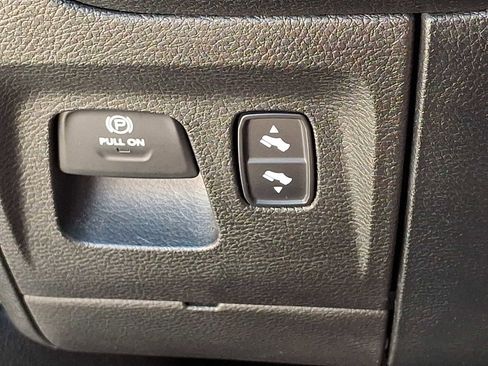 Used 2021 RAM 1500 Big Horn AWD/4WD image 24