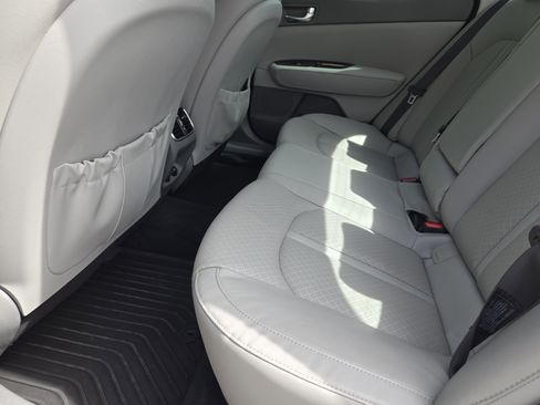 Used 2016 Kia Optima EX image 31