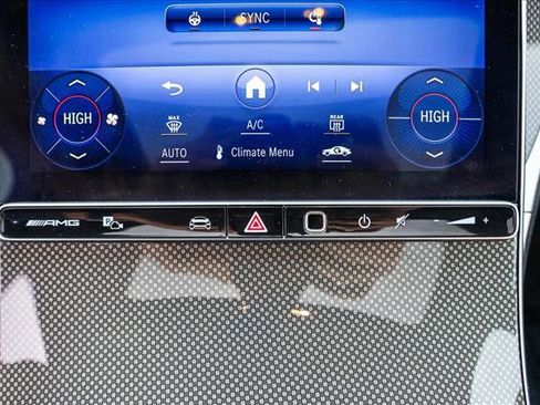 Certified 2024 Mercedes-Benz GLC 43 AMG 4MATIC image 21