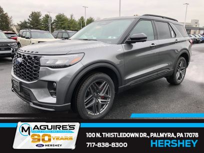 New 2025 Ford Explorer ST-Line w/ Premium Package