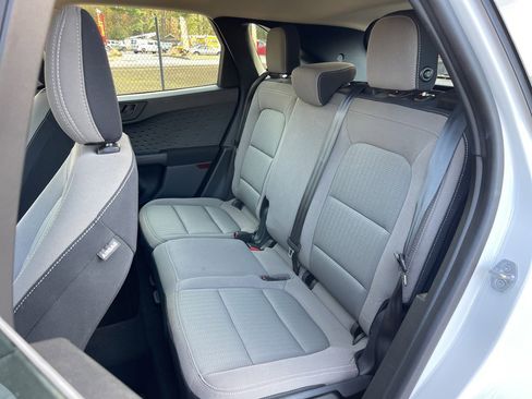 Used 2020 Ford Escape S image 19