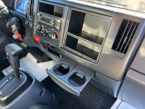 Used 2024 Isuzu NPR image 15