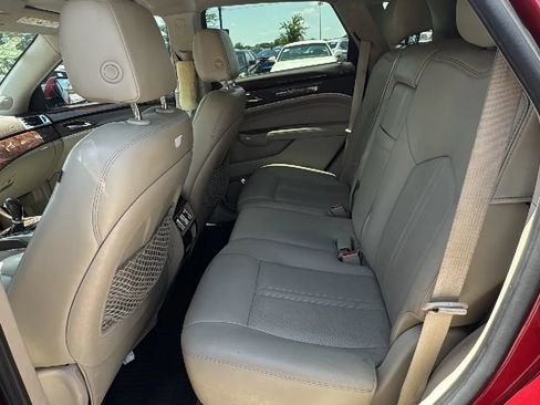 Used 2011 Cadillac SRX Luxury FWD image 6