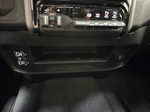 New 2026 RAM 3500 Tradesman AWD/4WD image 17