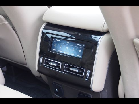 Used 2022 Lincoln Aviator Reserve w/ Equipment Group 201A image 16