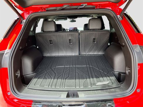 Used 2024 Chevrolet Blazer RS w/ Enhanced Convenience Package image 26