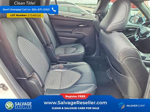 Used 2021 Toyota Highlander XSE FWD image 15