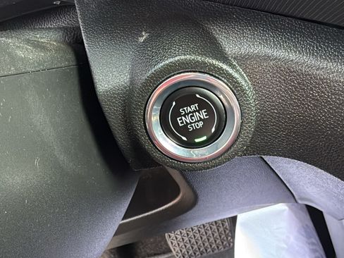 Used 2023 Chevrolet TrailBlazer ACTIV AWD/4WD image 12