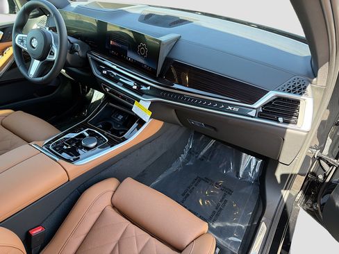 New 2026 BMW X5 sDrive40i w/ M Sport Package image 14