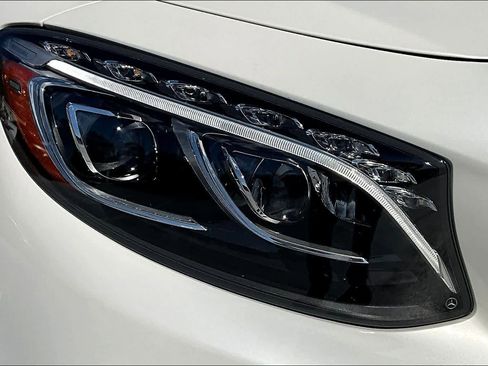 Used 2017 Mercedes-Benz S 550 Cabriolet image 24