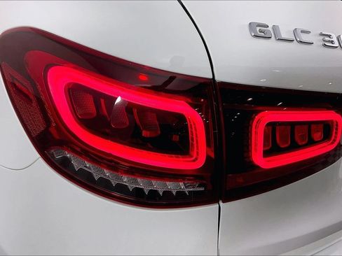 Certified 2022 Mercedes-Benz GLC 300 4MATIC image 24