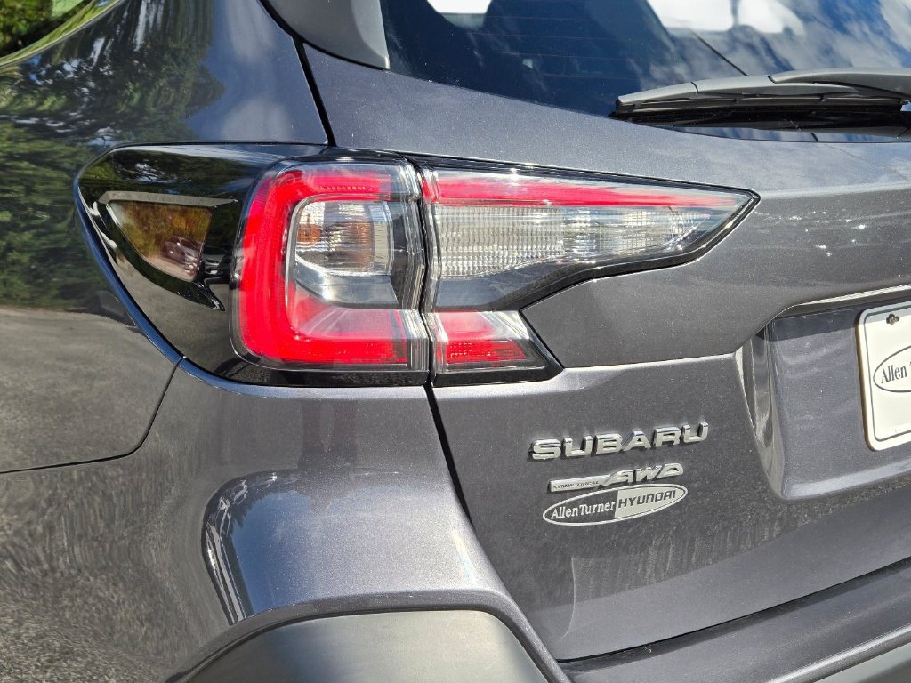 Used 2022 Subaru Outback Limited w/ Tech Package 2 AWD/4WD image 7