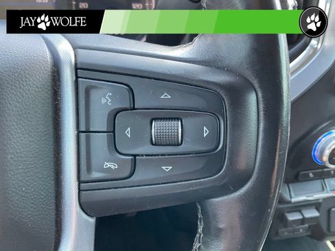 Used 2019 GMC Sierra 1500 SLE w/ SLE Value Package AWD/4WD image 13
