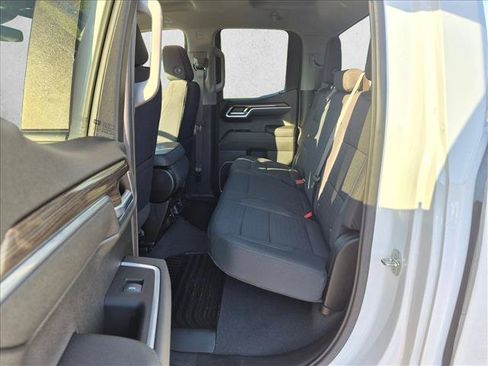 Used 2022 Chevrolet Silverado 1500 LT RWD image 18