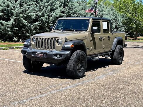Used 2020 Jeep Gladiator Sport w/ Quick Order Package 24S AWD/4WD image 23