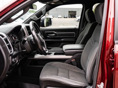 Used 2019 RAM 1500 Big Horn AWD/4WD image 14