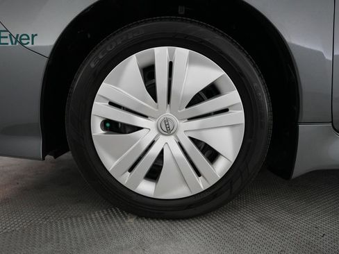 Used 2025 Nissan Leaf S FWD image 19