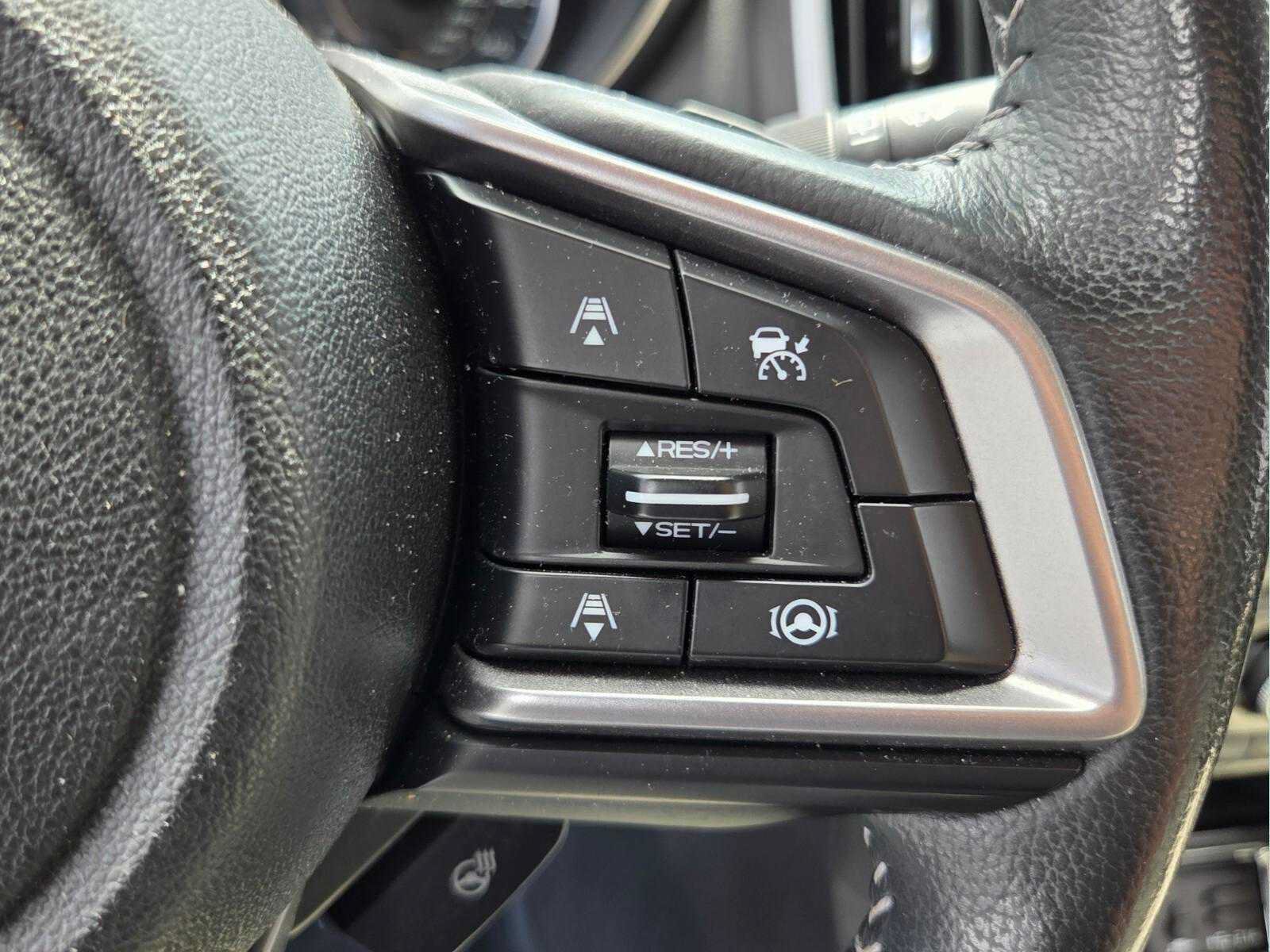 Used 2022 Subaru Ascent Limited w/ Technology Package AWD/4WD image 30