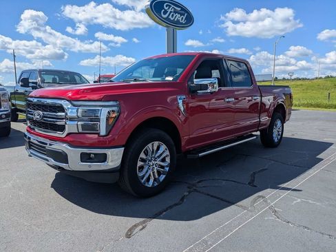 Used 2025 Ford F150 Lariat w/ Equipment Group 502A High AWD/4WD image 8
