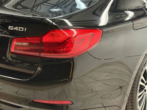 Used 2017 BMW 540i image 10