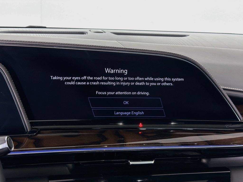 Used 2023 Cadillac Escalade Sport Platinum AWD/4WD image 16