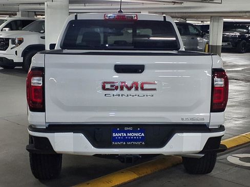 New 2025 GMC Canyon Elevation w/ Convenience Package image 5
