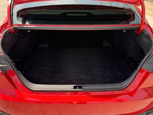 Used 2025 Toyota Camry SE image 35