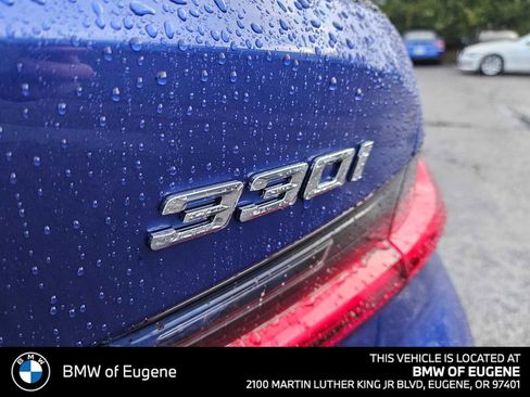 New 2026 BMW 330i xDrive Sedan w/ M Sport Package image 17
